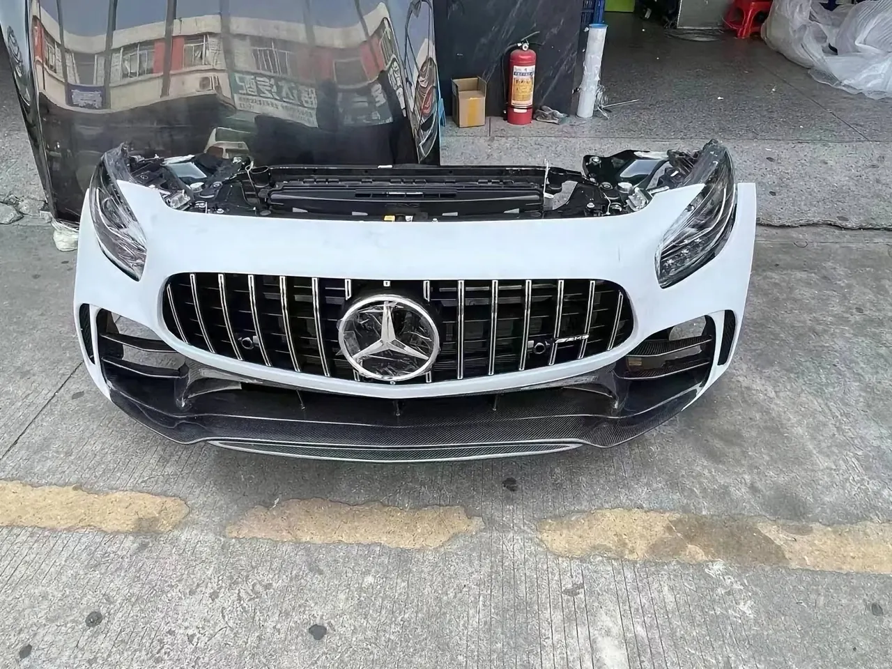 Mercedes-Benz AMG style front bumper and grille assembly
